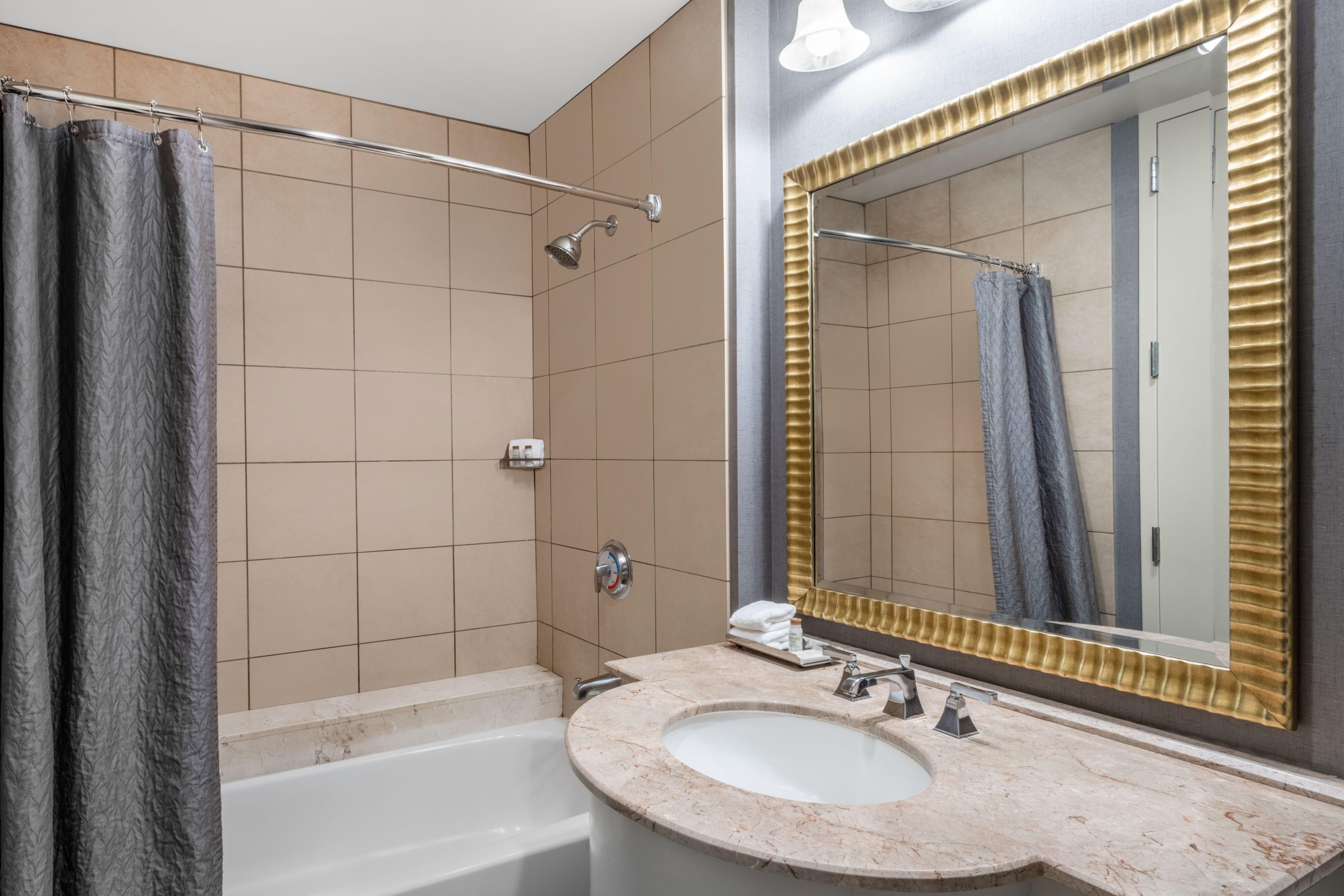 Renaissance Dallas North Hotel Farmers Branch Eksteriør billede