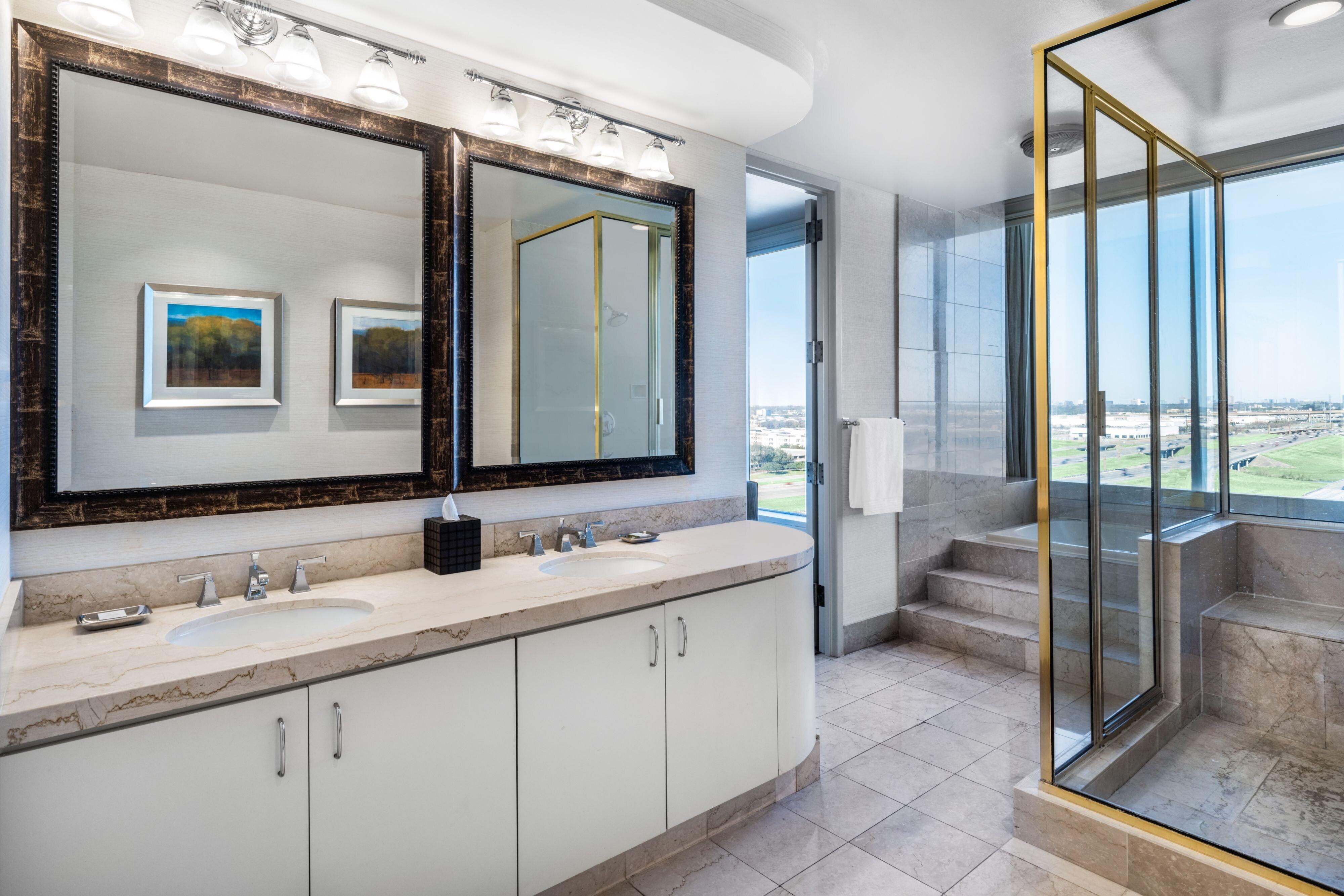 Renaissance Dallas North Hotel Farmers Branch Eksteriør billede