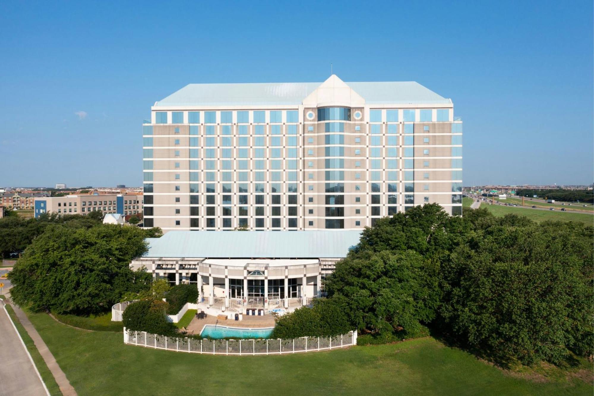 Renaissance Dallas North Hotel Farmers Branch Eksteriør billede