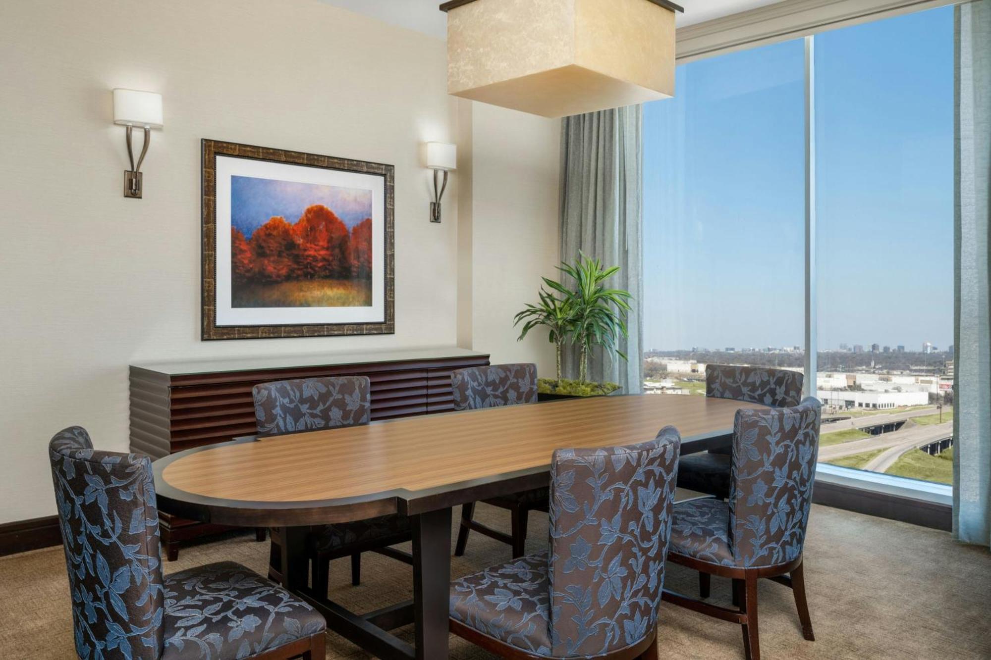 Renaissance Dallas North Hotel Farmers Branch Eksteriør billede